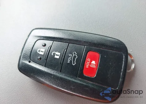 2020 Toyota Highlander Le from USA, damaged, VIN 5TDBZRBH6LS501823